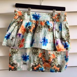 NWT Zara Peplum Floral print skirt size S